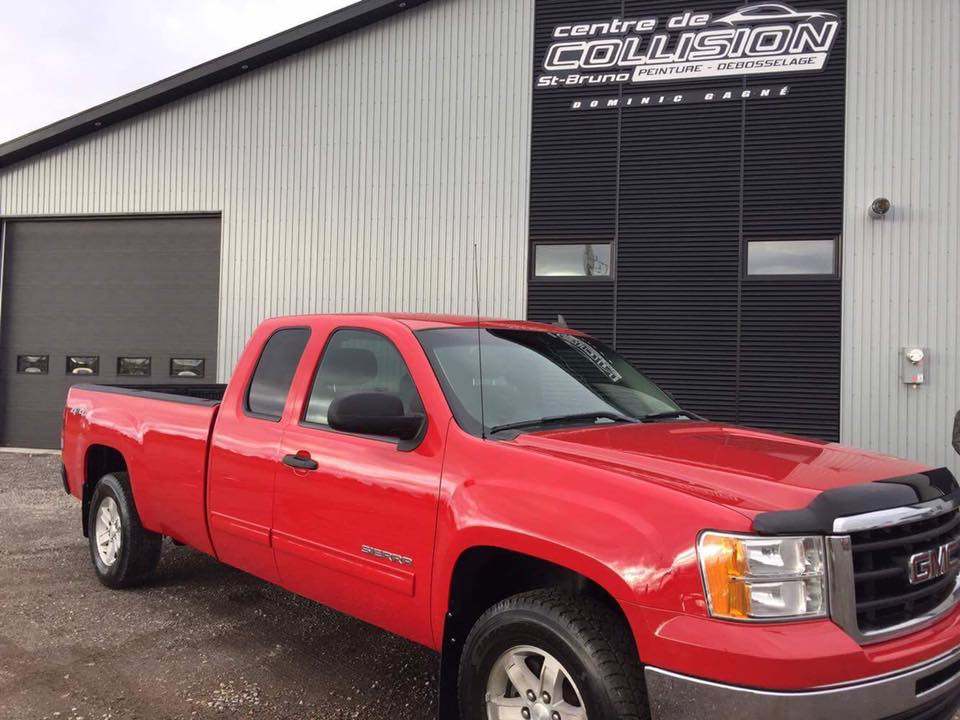 estauration et embellissement de moto vintage par un carrossier à Saguenay