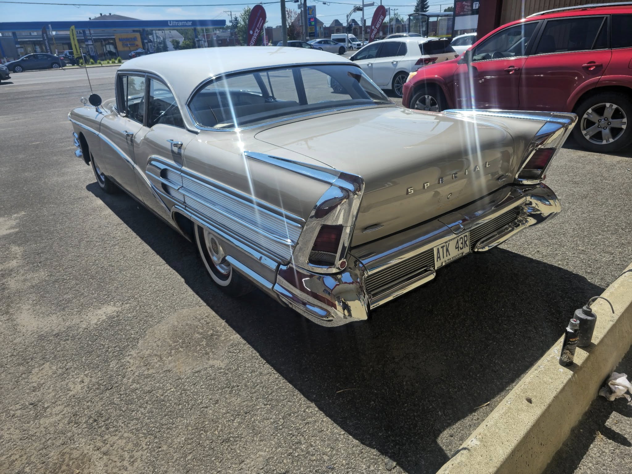 estauration et embellissement de moto vintage par un carrossier à Sainte-Marthe-sur-le-Lac